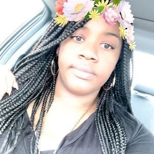 Meet your Posher, Jeana